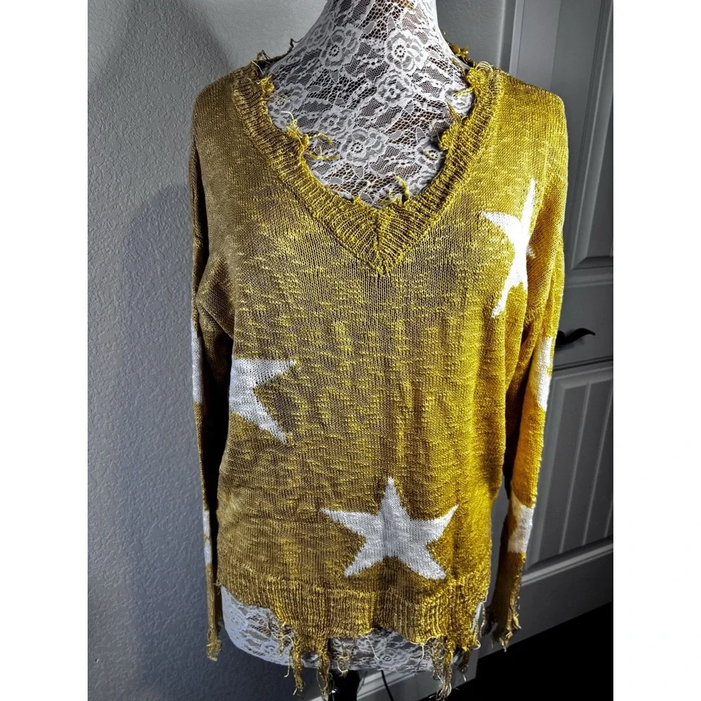 Adora Distressed Star Sweater Raw Hem Cotton Blend Golden Yellow M Boho Y2K‎ NWT